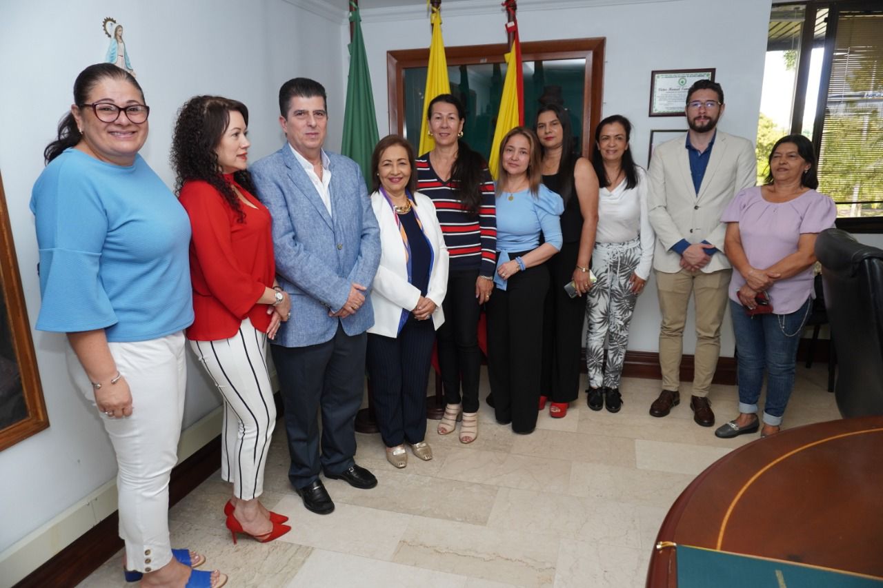 Nombramiento de la Doctora María Elena Ruiz Guarin
